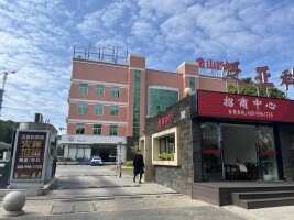 福州泛亚科技园停车场