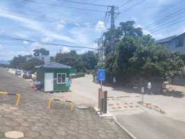 厚庭堤坝外停车场