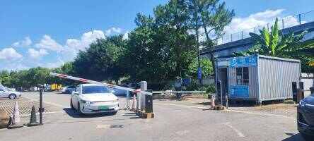 沙堤村停车场