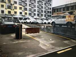 舫阳驾校停车场